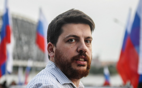 Волков объявил о роспуске сети штабов Навального