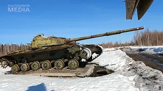 "Калашников" показал эксклюзивные кадры с испытаний управляемых ракет "Вихрь"