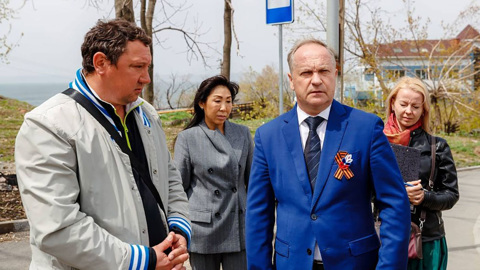 В доме у бывшего мэра Владивостока идут обыски.