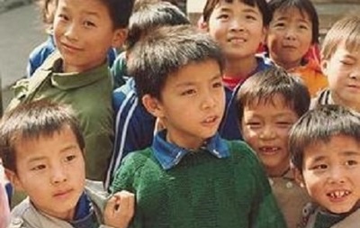 В Китае семьям разрешили иметь трех детей