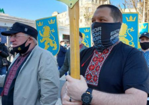 Киевская власть оправдала марш в честь дивизии СС «Галичина» в столице Украины