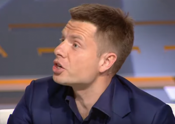 Гончаренко созывает Раду на внеочередное заседание ради обращения к Конгрессу США