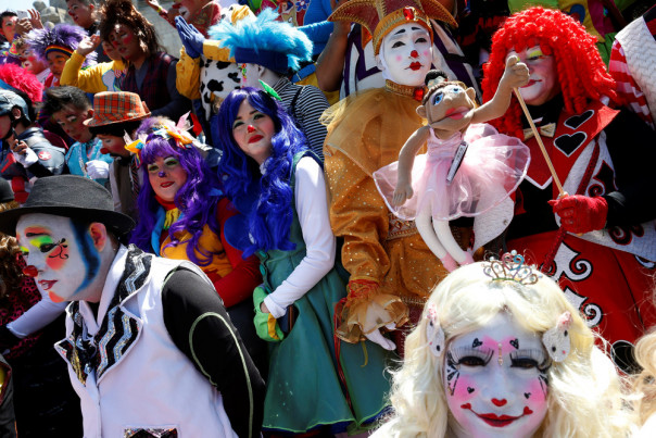 Клоуны уехали, а цирк остался