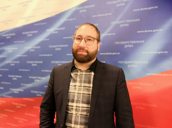 В Госдуме отчитали WhatsApp за незаконную выходку