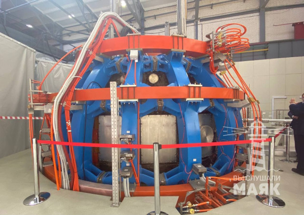 Термоядерную установку токамак Т-15МД, у которой нет аналогов в мире, запустили в Курчатовском институте.