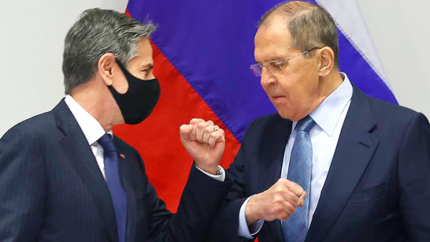 Тут вам не таможня. На переговорах Блинкен предложил Лаврову отравленную оливковую ветвь. Сергей Латышев