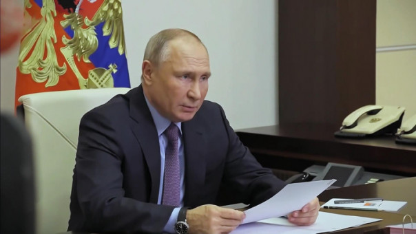 Путин рассказал об успешных испытаниях комплекса С-500