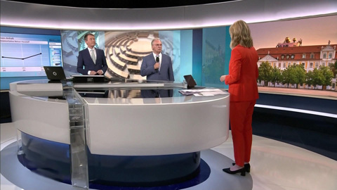 Меркель "вышла на бис": "Альтернатива для Германии" проиграла