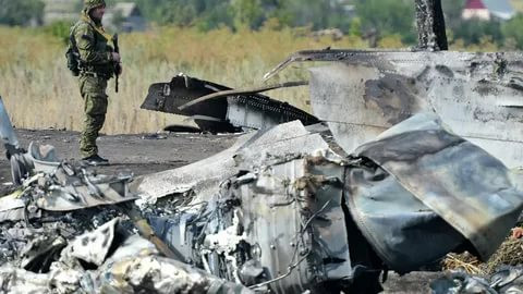В Нидерландах приобщили к делу MH17 выводы "Алмаз-Антея" по фото обломков