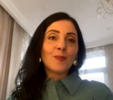 Многодетная мама вернулась в Россию после 17 лет в США