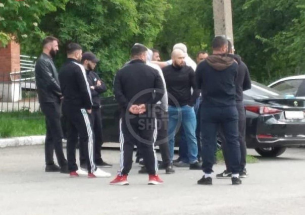 Новосибирск - это уже не Россия, а район Азербайджана, так понимаю?