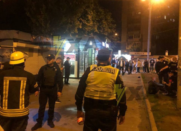 В Харькове неадекват взорвал гранату, ранены трое человек, одному грозит ампутация ноги