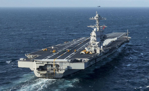 ВМС США опубликовали видео подрыва 18-тонного (!) заряда в ходе испытаний авианосца CVN 78 Gerald Ford