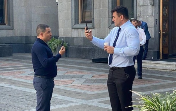 В Раде подрались депутаты