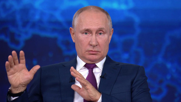 Санкции пошли на пользу России, считает президент.