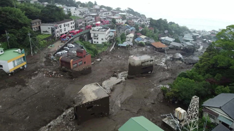 Пренебрежение предупреждением: в Японии сель сошел на город (Видео)