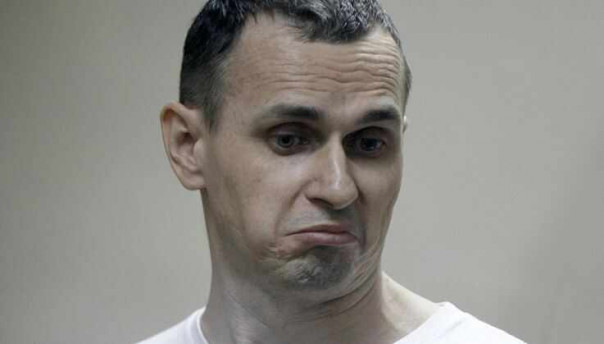 Сенцов оправдал высказывания сестры об Украине психозом