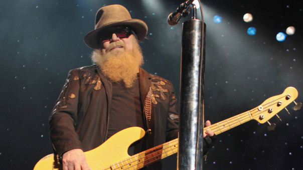 Он умер во сне. Дасти Хилл, покойся с миром, великий музыкант.