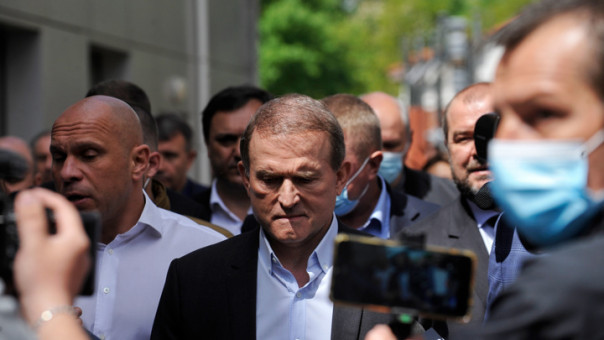 Медведчука оставили под круглосуточным домашним арестом