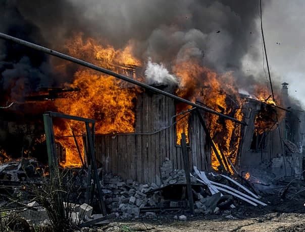 Пострадавшая в результате обстрела Коминтерново мирная жительница скончалась