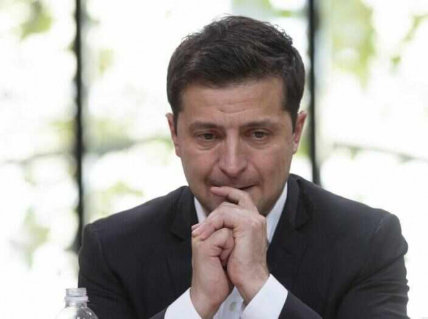 Эксперт: Зеленский летит в США, чтобы обсудить с Байденом свою отставку