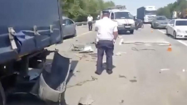 Опубликовано видео с места массового ДТП на трассе М-4