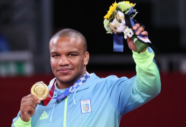 Золотая олимпийская медаль Жана Беленюка и недовольное украинство