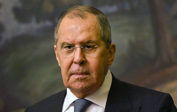 Формирование многополярного мира идет болезненно и не будет быстрым. Пресс-подход Лаврова по итогам рабочей поездки в Калининград