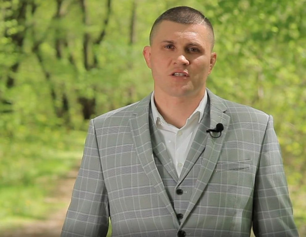 Педофилы, кокаин, нечисть: кандидат в облдуму рассказал о своей партии