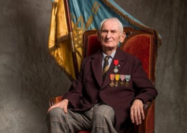 Лидеры ОУН вместе с каналом Коломойского скорбят о палаче Бабьего Яра, умершем во Франции