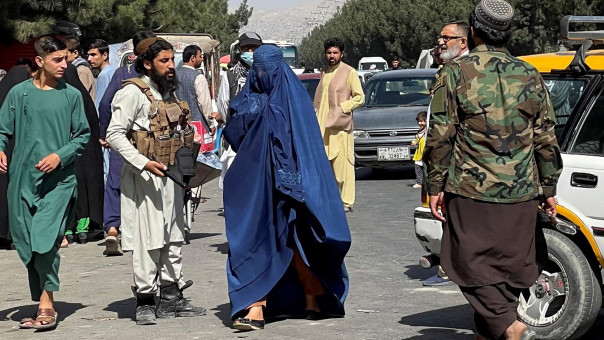 Назад в 90-е: почему Таджикистан не признает новую власть в Кабуле