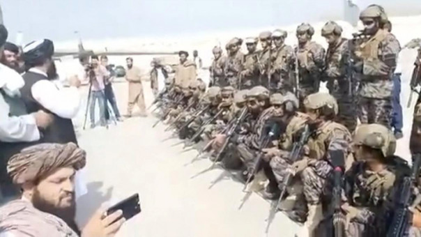 «Талибы»* направили дополнительные подразделения в Панджшер, включая авиацию