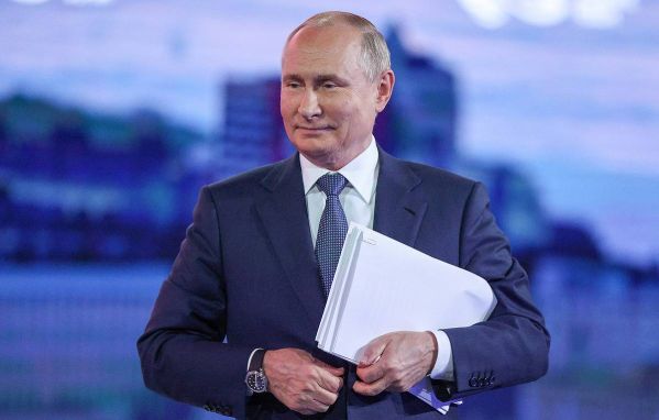 «Прекрасно, я только рад»: Путин о замечании школьника про Северную войну