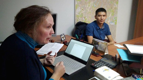 Одиозной «правозащитнице» на 30 лет запретили въезд в Россию