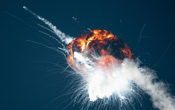 Ракета Alpha взорвалась вскоре после запуска в Калифорнии