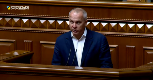 Шуфрич призвал главкома ВСУ залезть на танк и двигаться на Кремль