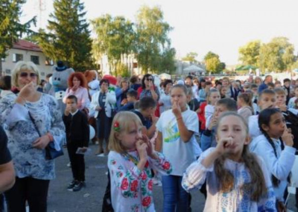 Теперь заживем: в Харьковской области насвистели на мировой рекорд