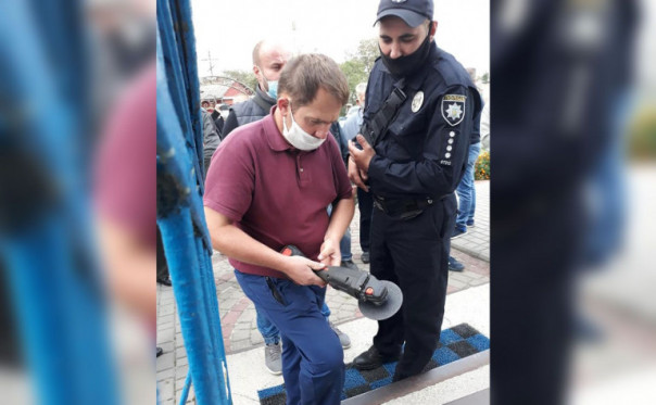 Украинский симулякр: ПЦУ – то ли партия, то ли ОПГ, но точно не церковь