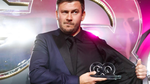 Писателя Глуховского заочно приговорили к восьми годам колонии