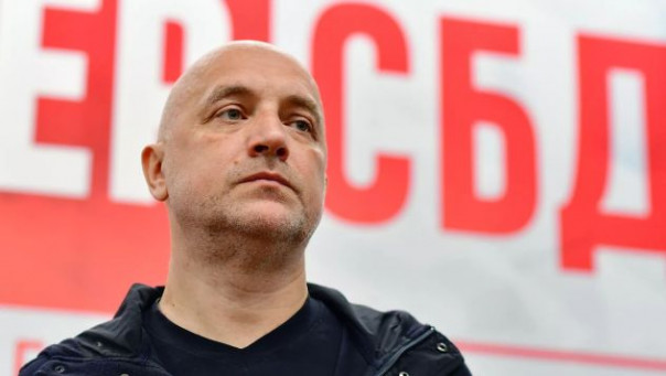 Прилепин отказался от мандата депутата Госдумы