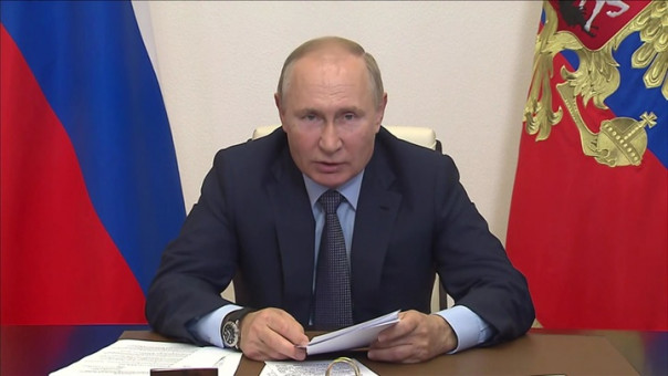 Путин провёл встречу с руководством пяти партий, прошедших в Госдуму