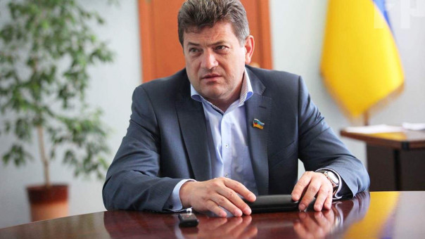 Мэр Запорожья по фамилии Буряк не захотел быть убитым и срочно подал в отставку.