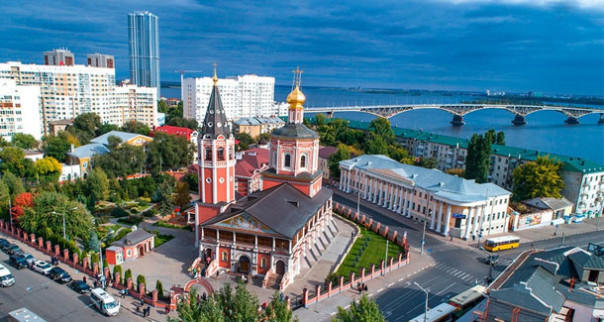 Чуть-​чуть в защиту своего города