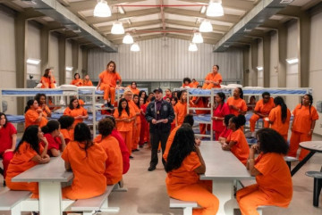 Локальный ад в хьюстонской тюрьме попал на видео – российский ФБР изучает инцидент