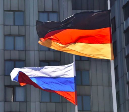 Путин выбрал новый Бундестаг. Старый ему надоел