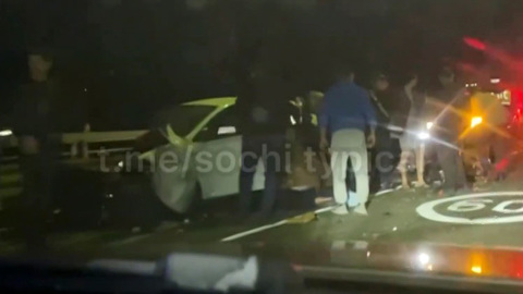 Ксения Собчак: я не подгоняла водителя | Скончался еще один пострадавший в аварии с участием машины Собчак