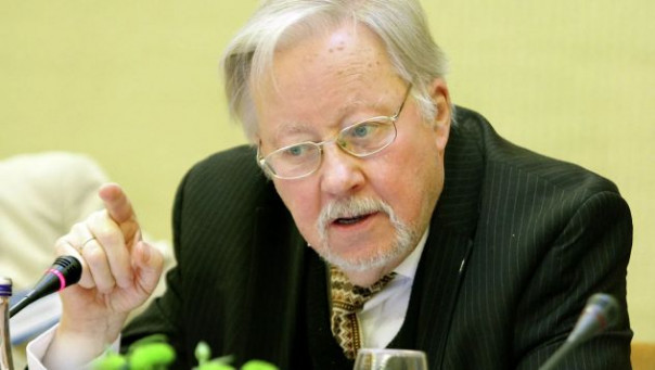 Первый глава Литвы Ландсбергис: Украина получит Крым только после развала России