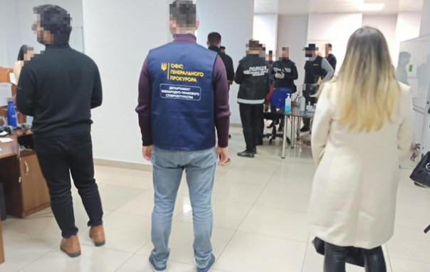 На Украине разоблачен мошеннический call-центр, обманувший иностранцев на $7,5 млн