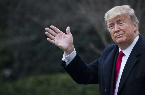 Байден еще живой, а Трампа уже прочат в президенты