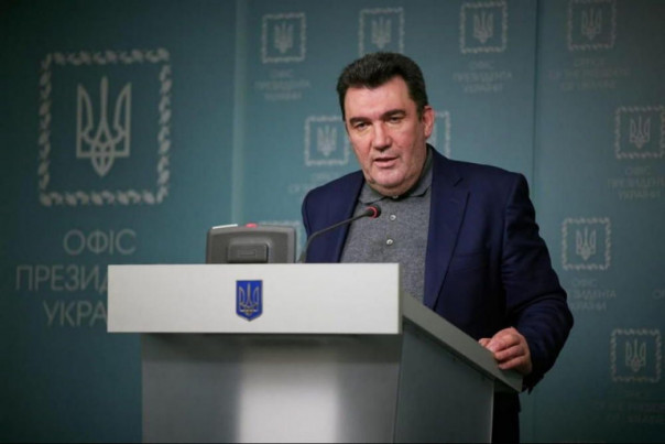 Данилов выступил за «жесткую» президентскую республику